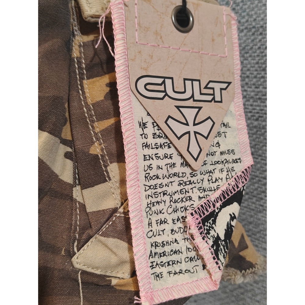 Cult Industries Camo Cargo Mini Skirt Y2K Punk Grunge Pleated Frayed Hem Size 11 - Picture 6 of 6